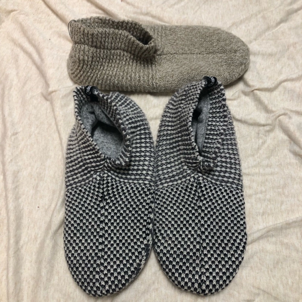Quince Gripper Slippers Size Small lot of Three Grey Pair and one Tan Wool Cozy